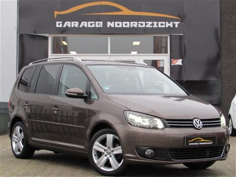 Volkswagen Touran - 1.4 TSI 140pk Highline 7-persoons PANORAMADAK|AUTOMAAT|BI-XENON-LED|NAVIGATIE|CA - 1