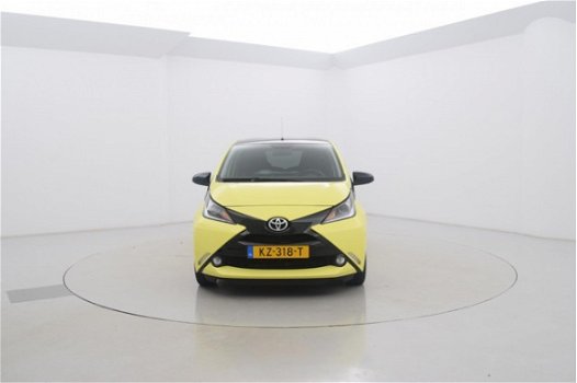 Toyota Aygo - 1.0 VVT-i x-cite Automaat 5drs - 1