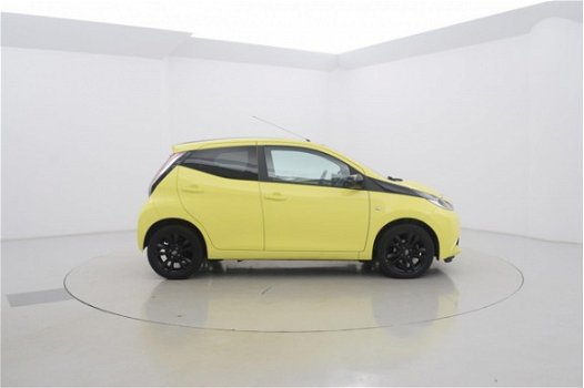 Toyota Aygo - 1.0 VVT-i x-cite Automaat 5drs - 1