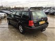 Volkswagen Golf - 1.6 16V 77 KW - 1 - Thumbnail