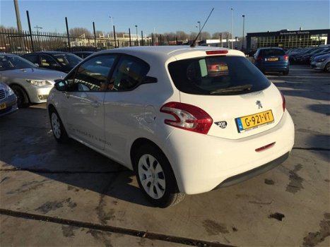 Peugeot 208 - 1.2 VTi Access - 1