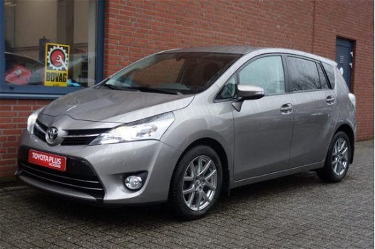 Toyota Verso - 1.8 VVT-i Business Edition Automaat - 1