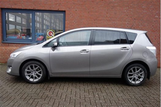 Toyota Verso - 1.8 VVT-i Business Edition Automaat - 1