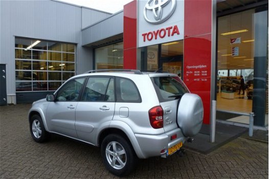 Toyota RAV4 - 2.0-16V VVT-i Sol - 1