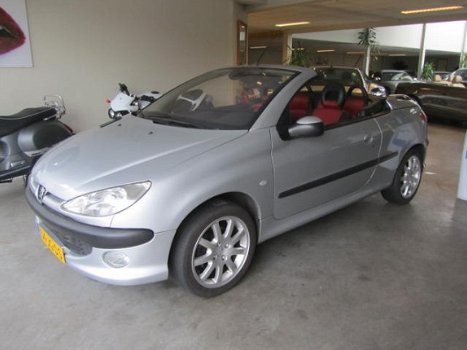 Peugeot 206 CC - 2.0 16V GRIFFE Coupe Pack - 1