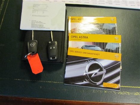 Opel Astra - 1.7 CDTI 96KW AIRCO EN NAVIGATIESYSTEEM - 1