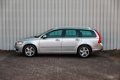 Volvo V50 - 2.0 Momentum / Stoelverwarming/ Cruise Control/ Airco - 1 - Thumbnail