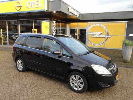 Opel Zafira - 1.8 140PK Executive NAVI / L.M. velgen - 1