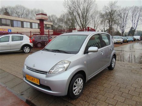 Daihatsu Sirion - 1.0 51KW COMFORT - 1