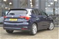 Fiat Tipo. - Hatchback 1.4 Turbo 120pk Business Lusso | Navi | Leer - 1 - Thumbnail