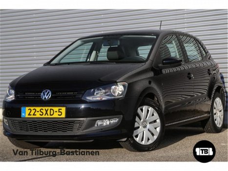 Volkswagen Polo - 1.2-12V 70pk Comfortline Airco Cruise Control Trekhaak Mistlampen 100 - 1