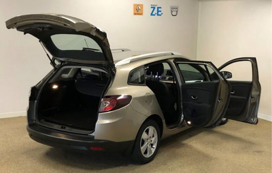 Renault Mégane Estate - 2.0 Dynamique CVT (automaat) 140 PK | RIJKLAARPRIJS INCLUSIEF AFLEVERPAKKET - 1