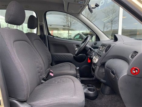 Toyota Yaris Verso - 1.3 VVT-i Sol AIRCO-TREKHAAK - 1