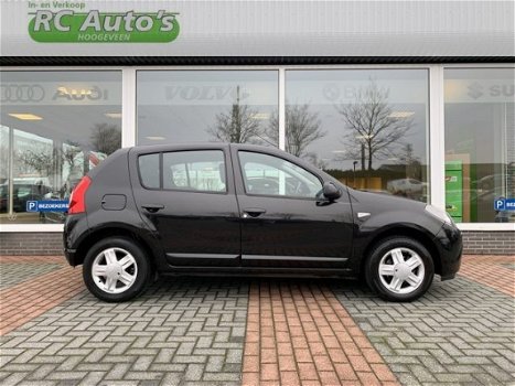 Dacia Sandero - 1.2 Blackline LPG G3-5 DEURS-TREKHAAK-AIRCO - 1