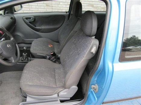 Opel Corsa - 1.0-12V Comfort - 1