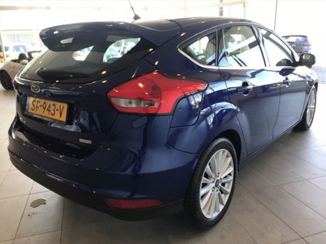 Ford Focus - 1.0 EcoBoost 125pk 5-deurs Titanium Schuifdak - 1