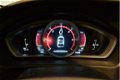 Volvo V40 - Nordic+ 2.0TD120 Navigatie/Climat/Full LED - 1 - Thumbnail