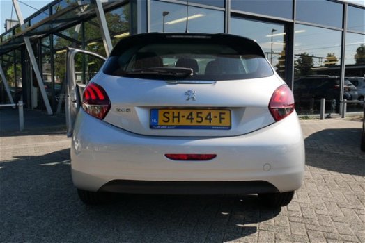 Peugeot 208 - 1.2 Active 82PK | 100% ONDERHOUDEN | NAVIGATIE | - 1