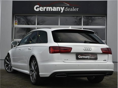 Audi A6 Avant - 3.0TDI 272pk Quattro Nw Model Sportzetels Bi-Xenon MMI-Navi 20-Inch - 1