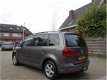 Volkswagen Touran - 1.2 TSI Trendline Bluemotion 7p. 105 Pk 5 deurs Airco Navi 151 dkm Nap - 1 - Thumbnail