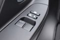 Toyota Yaris - 1.5 Hybrid 100pk Design Sport Automaat | Stoelverwarming | Navigatie | Safety Sense | - 1 - Thumbnail