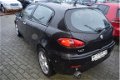 Alfa Romeo 147 - 1.6 T.Spark Distinctive 94dkm - 1 - Thumbnail