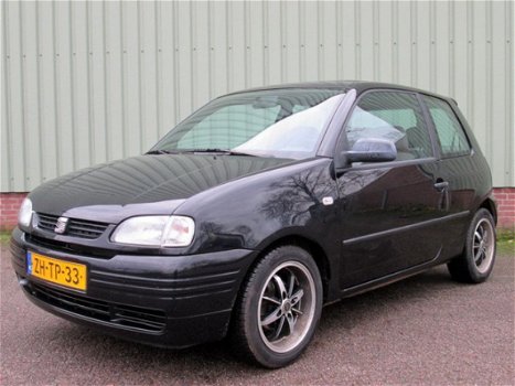 Seat Arosa - 1.0i Stuurbekrachteging zeer zuinig nw model bj99 - 1