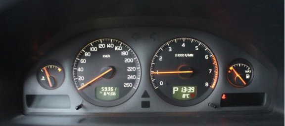 Volvo V70 - 2.4 - BTW Auto - Youngtimer - Zeer nette staat - 1