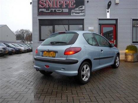 Peugeot 206 - 1.6-16V XS -CV MET AB-STUURBEKRACHTIGING-ELEK. RAMEN ETC. - 1