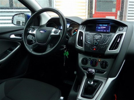 Ford Focus Wagon - 1.6 TDCI ECOnetic Lease Trend -NAVI-BLUETOOTH-LMV-CRUISECONTROL-TREKHAAK-PDC ACHT - 1