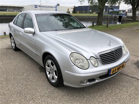 Mercedes-Benz E-klasse - 200 CDI Classic /Airco/cruise/LM/nette auto - 1