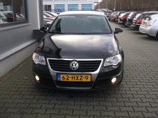 Volkswagen Passat - 2.0 TDI Comfortline navi ecc cruise lmv apk nette