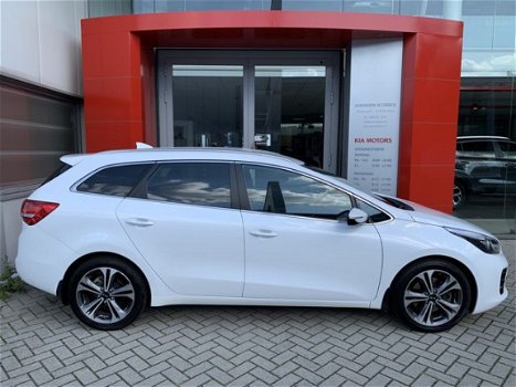 Kia Cee'd - 1.0 T-GDi GT-Line Edition NAVIGATIE / ACHTERUIRIJCAMERA / CRUISE CONTROL - 1