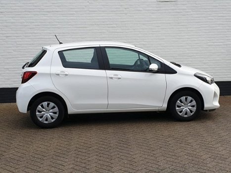 Toyota Yaris - 1.0 VVT-i Aspiration - 1