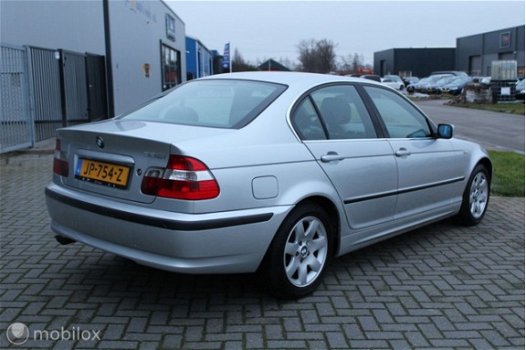 BMW 3-serie - 325i Executive cruise, stoelverw. airco - 1