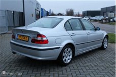 BMW 3-serie - 325i Executive cruise, stoelverw. airco