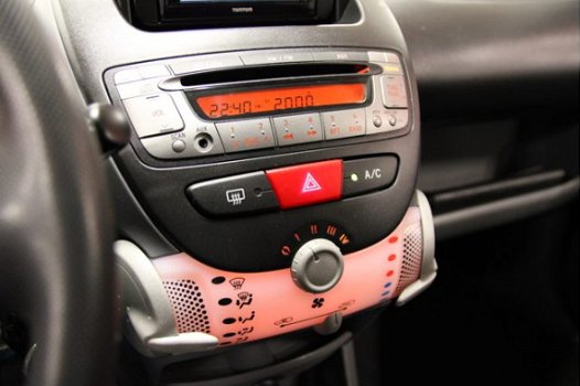 Toyota Aygo - 1.0 VVT-i Comfort Navigator - 1