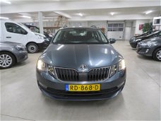 Skoda Octavia Combi - 1.0 TSI Greentech Ambition Business Navi ECC