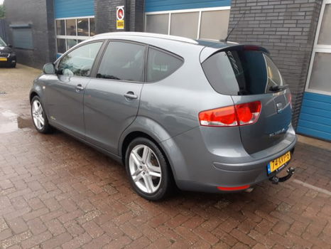 Seat Altea XL - 1.2 TSI 105pk Businessline COPA Navi/Xenon/Schuifdak - 1