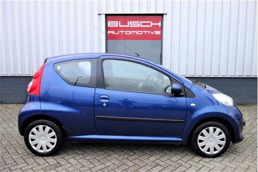 Peugeot 107 - 1.0 12V XS | VAN 2e EIG | APK 16-12-2020 | AIRCO | - 1