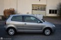 Volkswagen Polo - 1.2 Optive *Keurige auto *Airco *Trekhaak - 1 - Thumbnail
