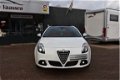 Alfa Romeo Giulietta - 1.4 T Distinctive 170 pk panoramadak navigatie climate ctr cruise ctr xenon l - 1 - Thumbnail