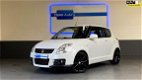 Suzuki Swift - 1.6 Sport 125pk climate keyles go - 1 - Thumbnail