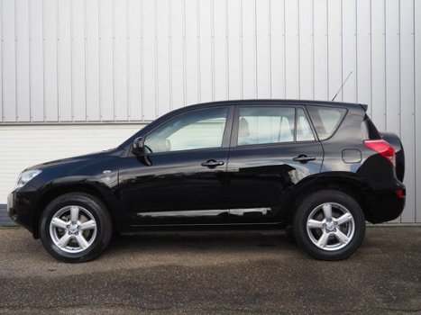 Toyota RAV4 - 2.0 VVTi Linea Sol - 1