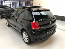 Volkswagen Polo - 1.6 TDI Highline Panorama/Navi/Climate/