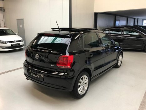 Volkswagen Polo - 1.6 TDI Highline Panorama/Navi/Climate/ - 1