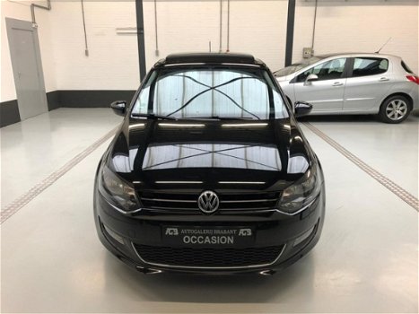 Volkswagen Polo - 1.6 TDI Highline Panorama/Navi/Climate/ - 1