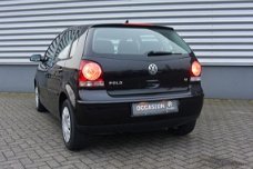 Volkswagen Polo - 1.4-16V Optive 81pk