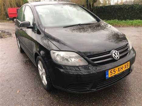 Volkswagen Golf Plus - 1.6 FSI Optive 3 - 1