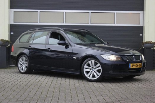 BMW 3-serie Touring - 330i High Executive Navi Xenon Leer - 1